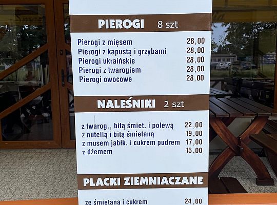 Naleśniki pierogi w Łebie ceny lato 2024